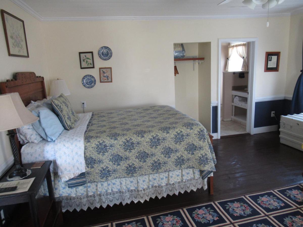Carrier Houses Bed & Breakfast Rutherfordton Esterno foto