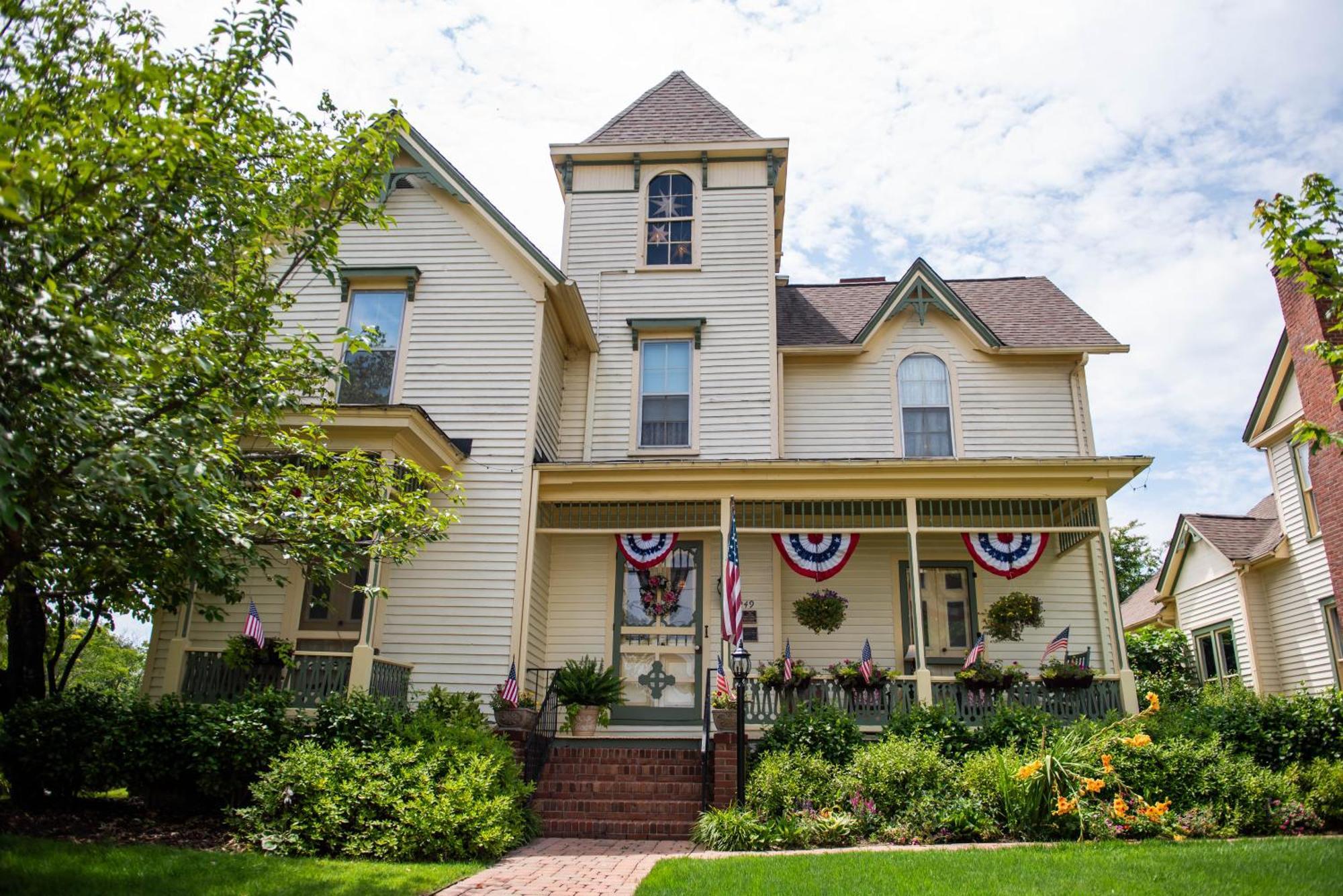 Carrier Houses Bed & Breakfast Rutherfordton Esterno foto
