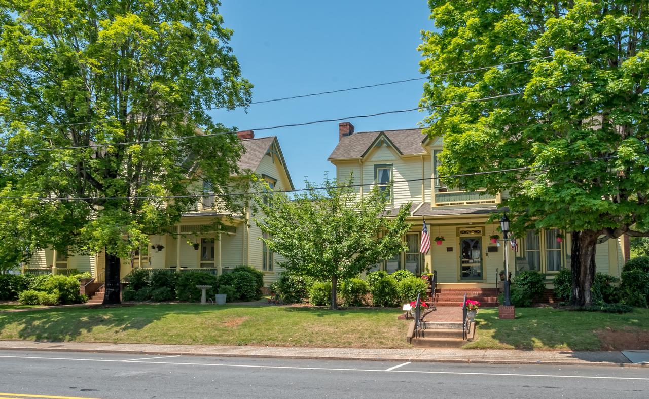 Carrier Houses Bed & Breakfast Rutherfordton Esterno foto