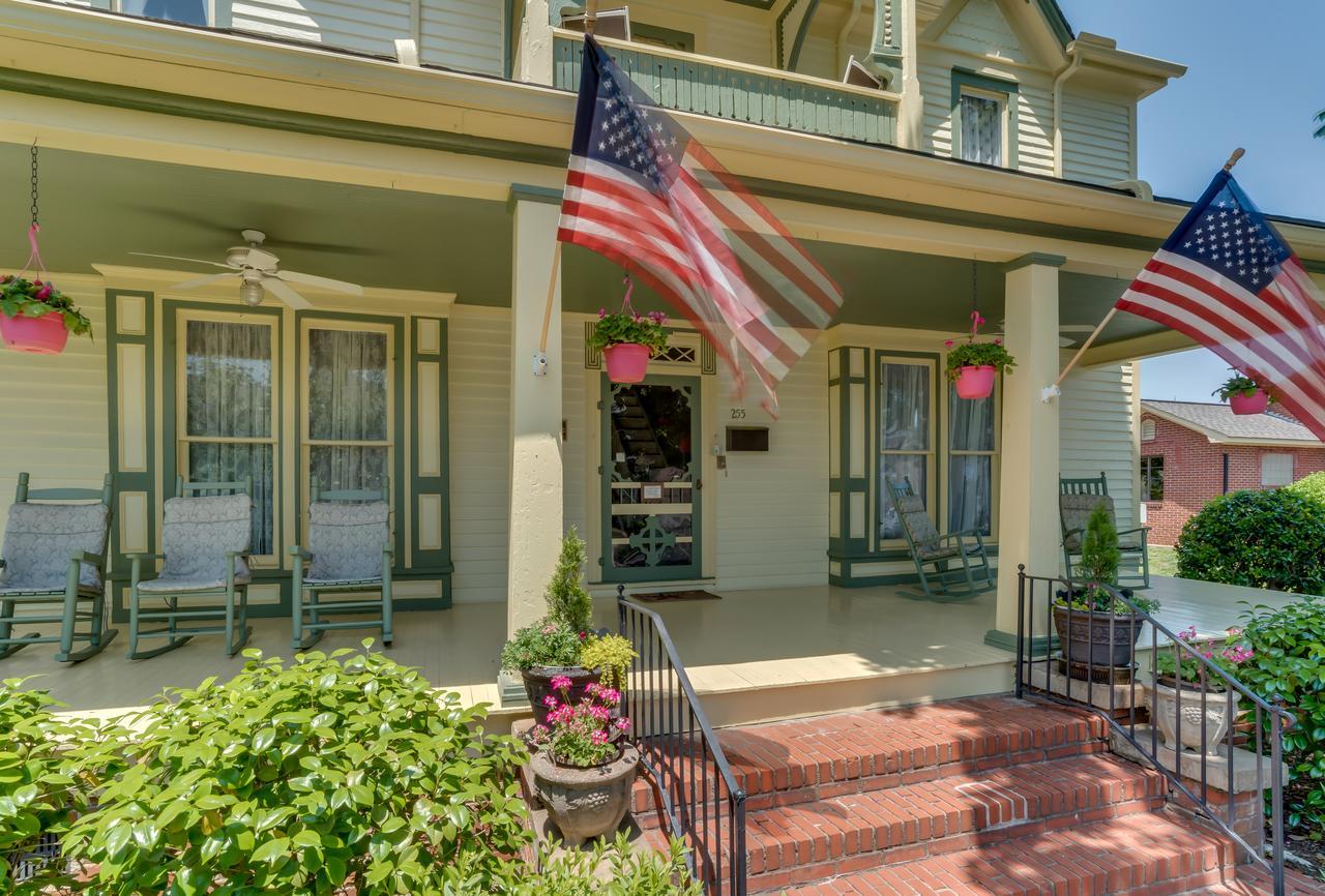 Carrier Houses Bed & Breakfast Rutherfordton Esterno foto